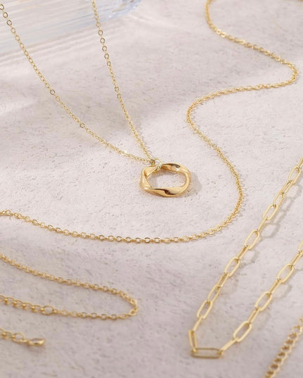3-Piece Gold Or Silver Layered Necklace Set | Elegant Chain with Circle Pendant | Hypoallergenic