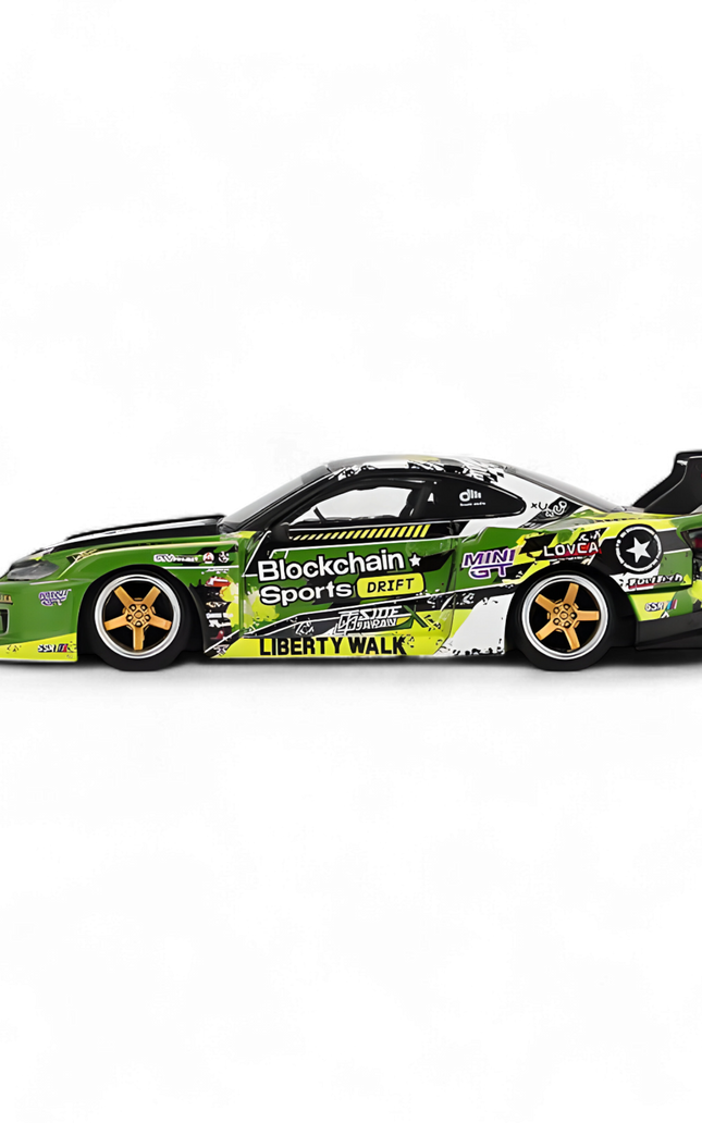 (Pre-Order) MINI-GT Nissan LB-Super Silhouette S15 Silvia #555 V2 2024 Formula Drift Japan - 1:64
