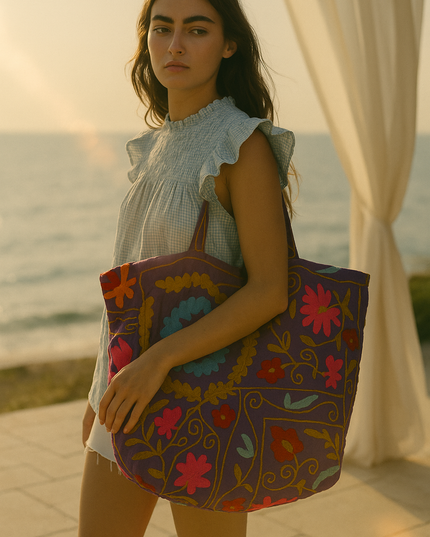 Sagitario Suzani Tote Bag