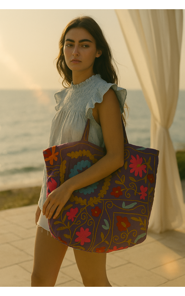 Sagitario Suzani Tote Bag