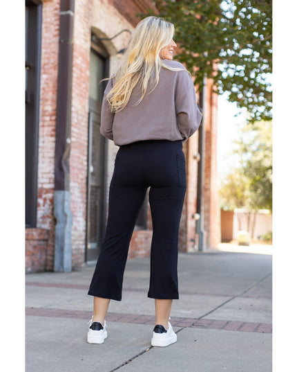 Ready to Ship | The Delilah - Kick Flare Leggings with Pockets