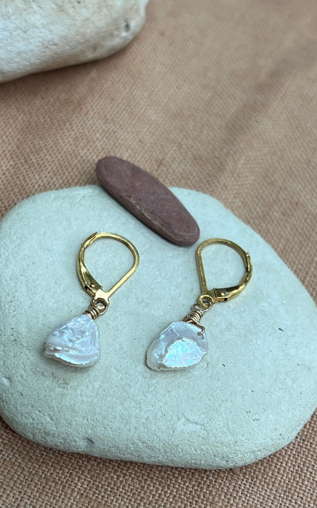 CLIFF PEARL EARRINGS