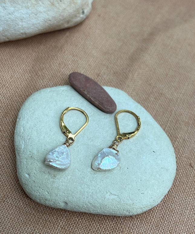 CLIFF PEARL EARRINGS