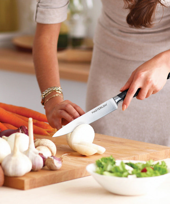 MASTERPAN Slicer Knife With Stainless Steel blade & Cover, 8" (20cm)