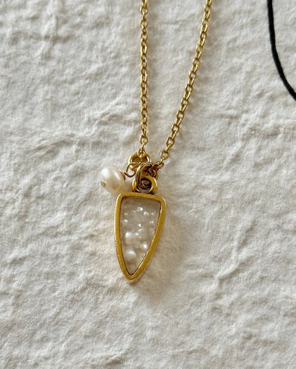 Arrowhead Crushed Pearl Necklace