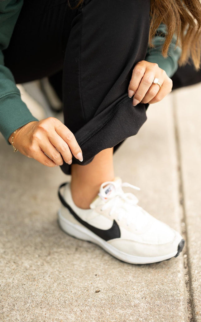 Ready to Ship | The Charlotte Fleece Bootcut