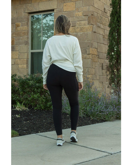 Ready to Ship | The Lilla -   Black FLEECE Full Length Leggings with Pockets