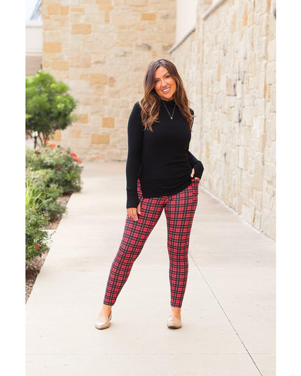 Ready to Ship | The Holly Plaid Leggings