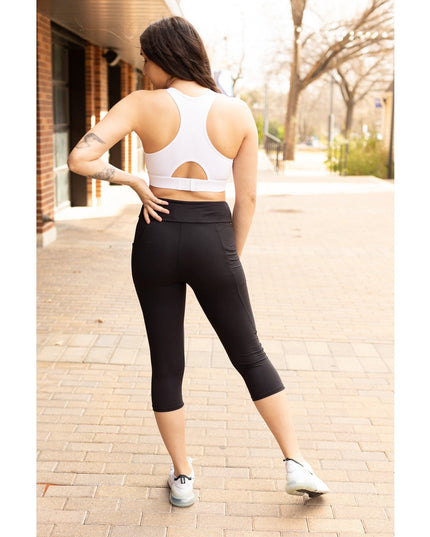 Ready to Ship | Sleek Pocket Collection - Capri Leggings