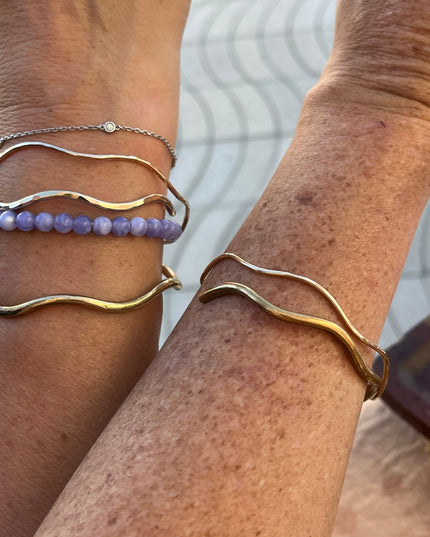 BIG WAVE BANGLE BRACELET