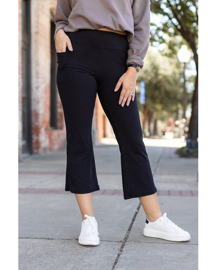 Ready to Ship | The Delilah - Kick Flare Leggings with Pockets