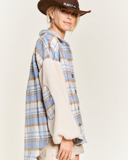 Multi plaid fuzzy sleeve jacket PLUS JJO1023P