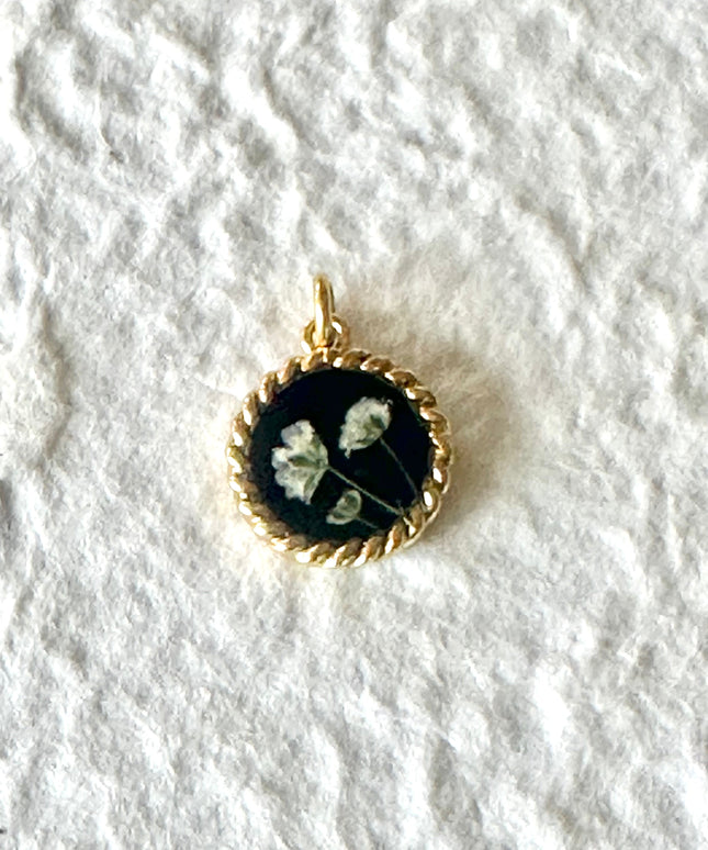 Floral Rope Bezel Necklace