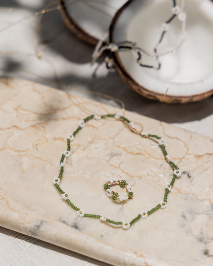 Flora Beaded Necklace and Ring Set