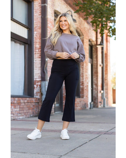 Ready to Ship | The Delilah - Kick Flare Leggings with Pockets