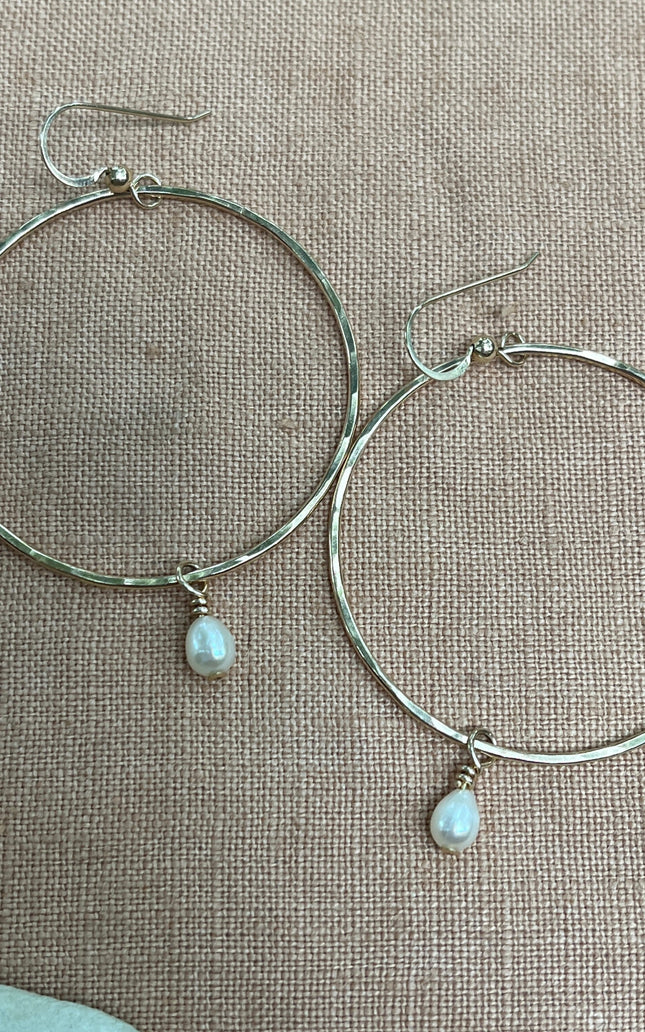 TINY PEARL HOOP EARRINGS