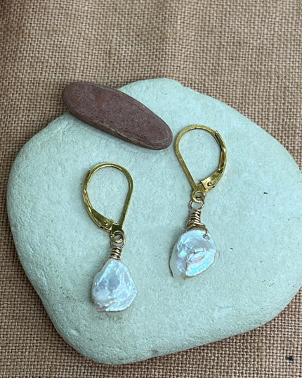 CLIFF PEARL EARRINGS