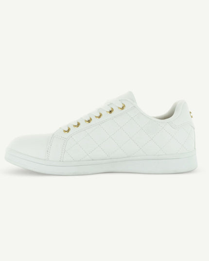 VOLTAIRE: QUILTED COURT SHOE - WHITE