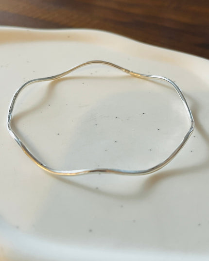 BIG WAVE BANGLE BRACELET