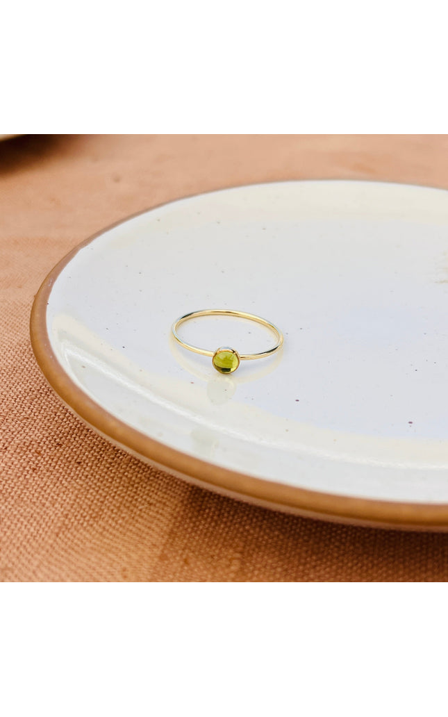 PERIDOT RING