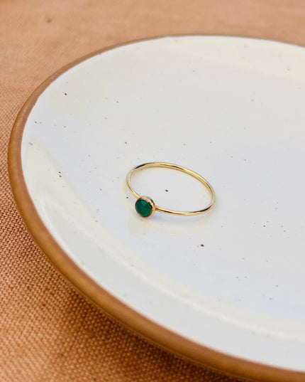 EMERALD ONYX RING