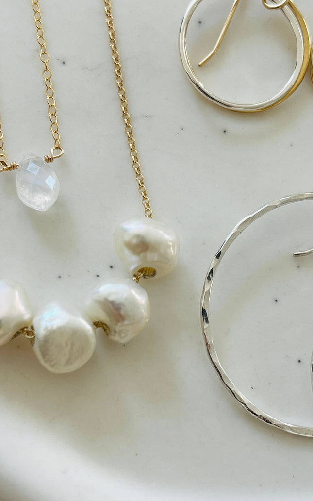 SKINNY SMALL BEACH HOOPS