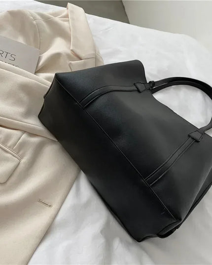 Retro Solid Color Large Capacity Women's PU Leather Handbag