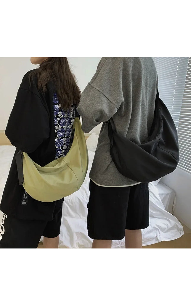 Men's Large Capacity Waterproof Nylon Crossbody Bag