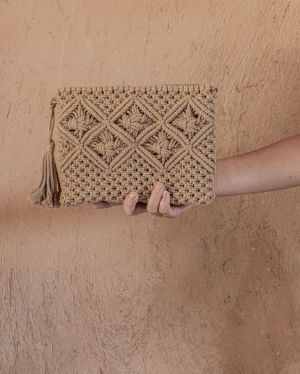 Ren Crochet Clutch