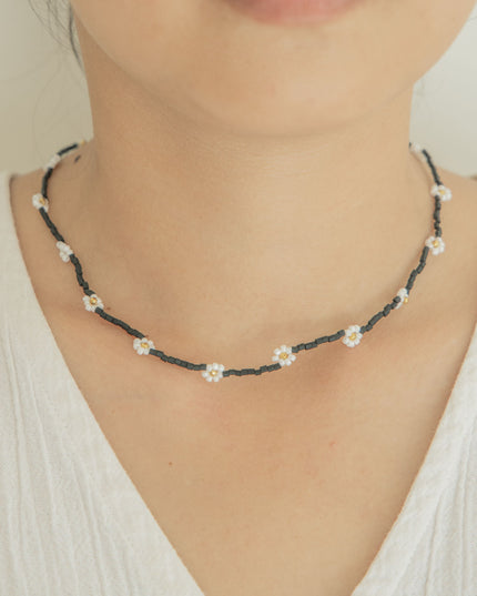 Flora Beaded Necklace