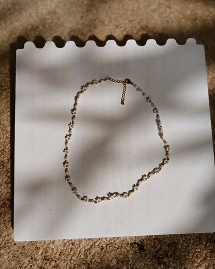 Freshwater Pearl and Flower Beaded Necklace