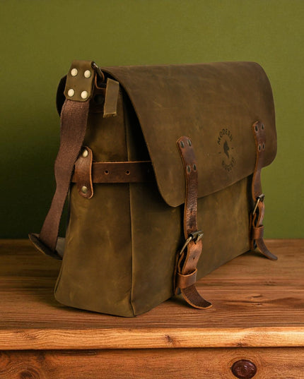 Bovine Leather Buckled Messenger Bag - Olive