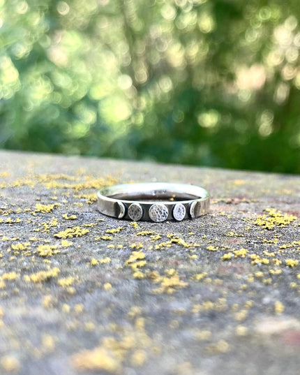 Moon Phase Band Ring in Sterling Silver