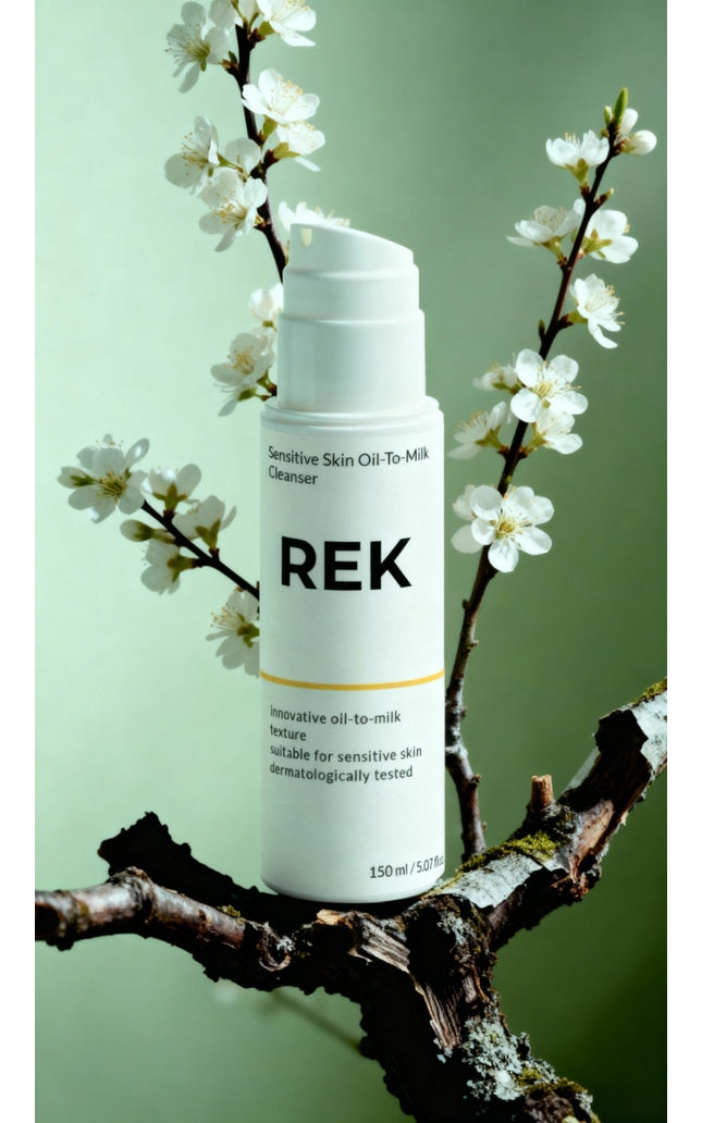 Oil-To-Milk Cleanser – Sensitive Skin Formula