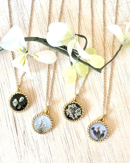 Floral Rope Bezel Necklace