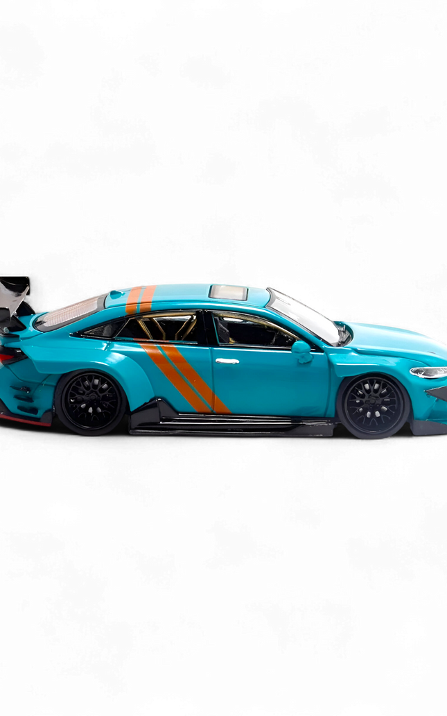 LMF Toyota Avalon Modified Concept - Green Livery 1:64